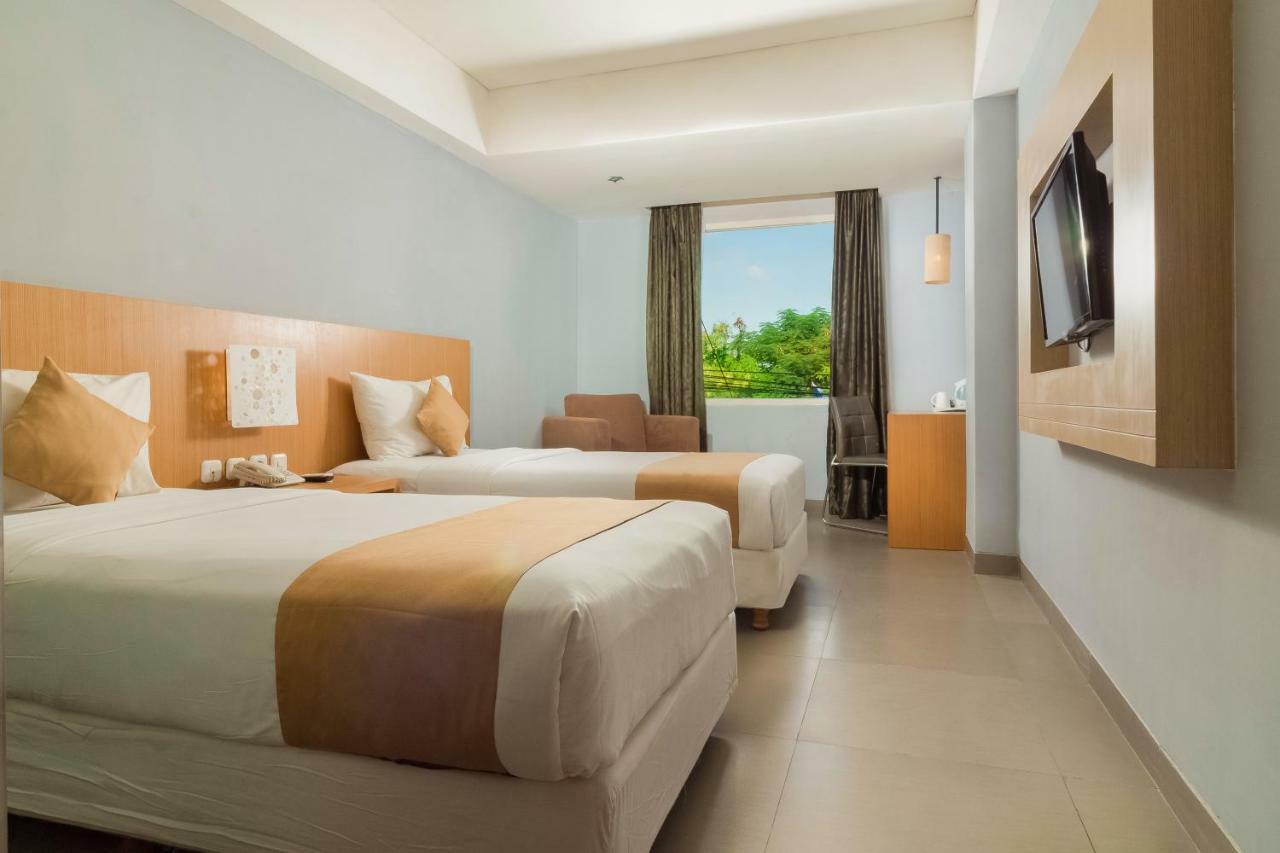 Kyriad Royal Seminyak  Exterior photo