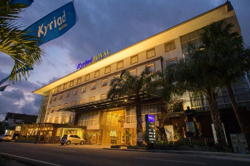 Kyriad Royal Seminyak  Exterior photo
